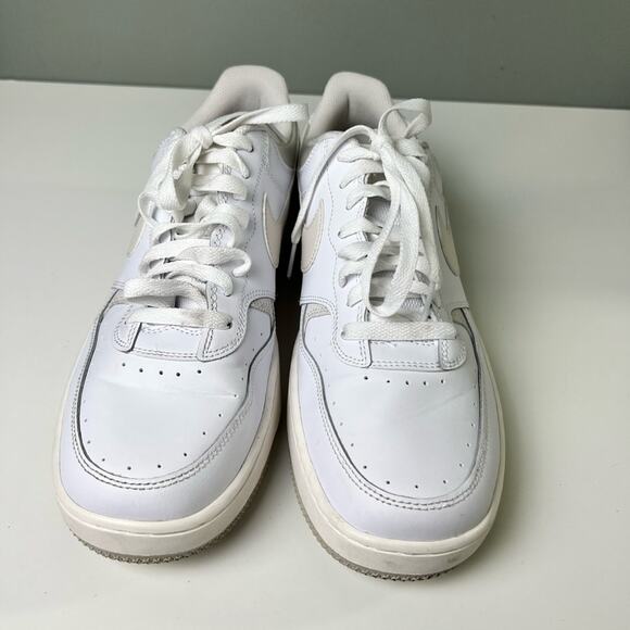 Nike Men's White and Tan Athletic Shoes - Picture 3 of 12